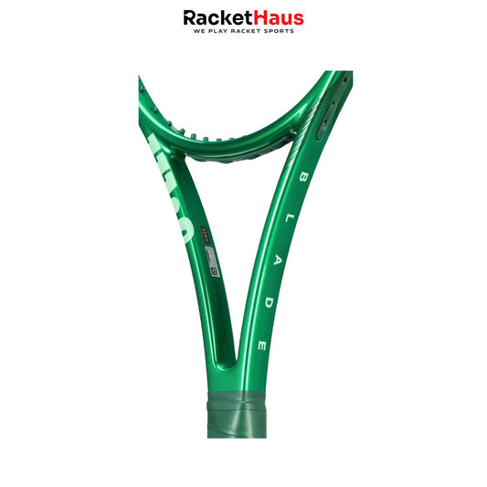 Wilson Blade 98 18x20 v10 2026